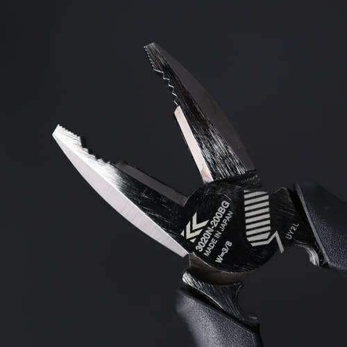 Fujiya High Leverage Lineman's Pliers with Deburring Function (9", 3020N-225BG, KUROKIN, Made in Japan)