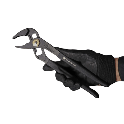  Fujiya 110-250SD pliers held in hand – demonstrating compact and ergonomic grip