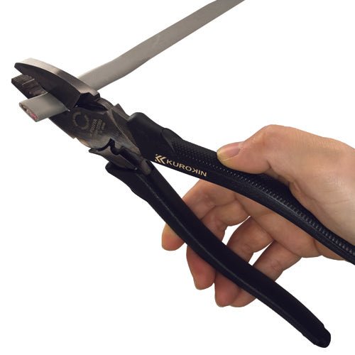 Side cutting pliers slicing thick cable – Fujiya 3000N-225BG for heavy-duty use
