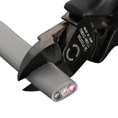 Fujiya 7700N-200BG cutting copper wire – high-leverage precision pliers in action