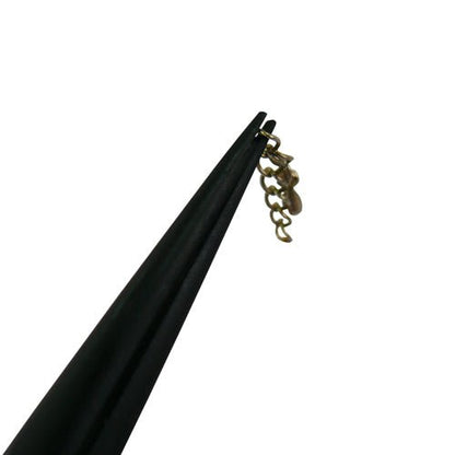 Close-up of Fujiya MP7-150 long nose pliers – slim jaws for detailed gripping